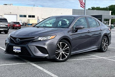 2020 Toyota Camry Hybrid SE