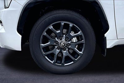2025 Toyota Sequoia Base