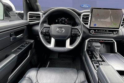 2025 Toyota Sequoia Base