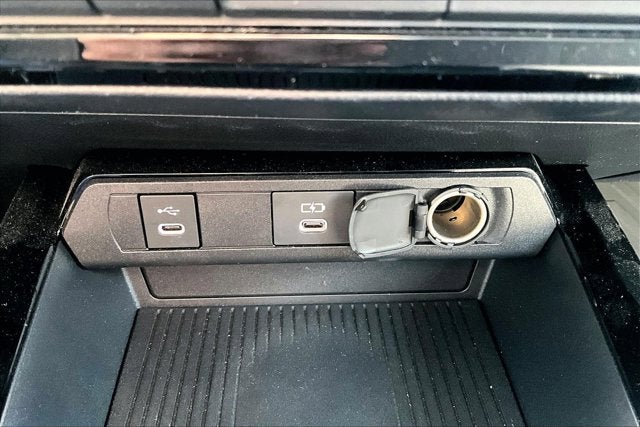 2024 Toyota Prius Base