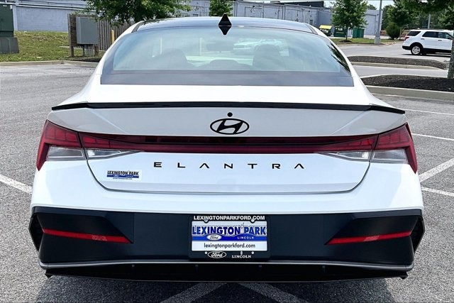 2025 Hyundai Elantra SEL Convenience
