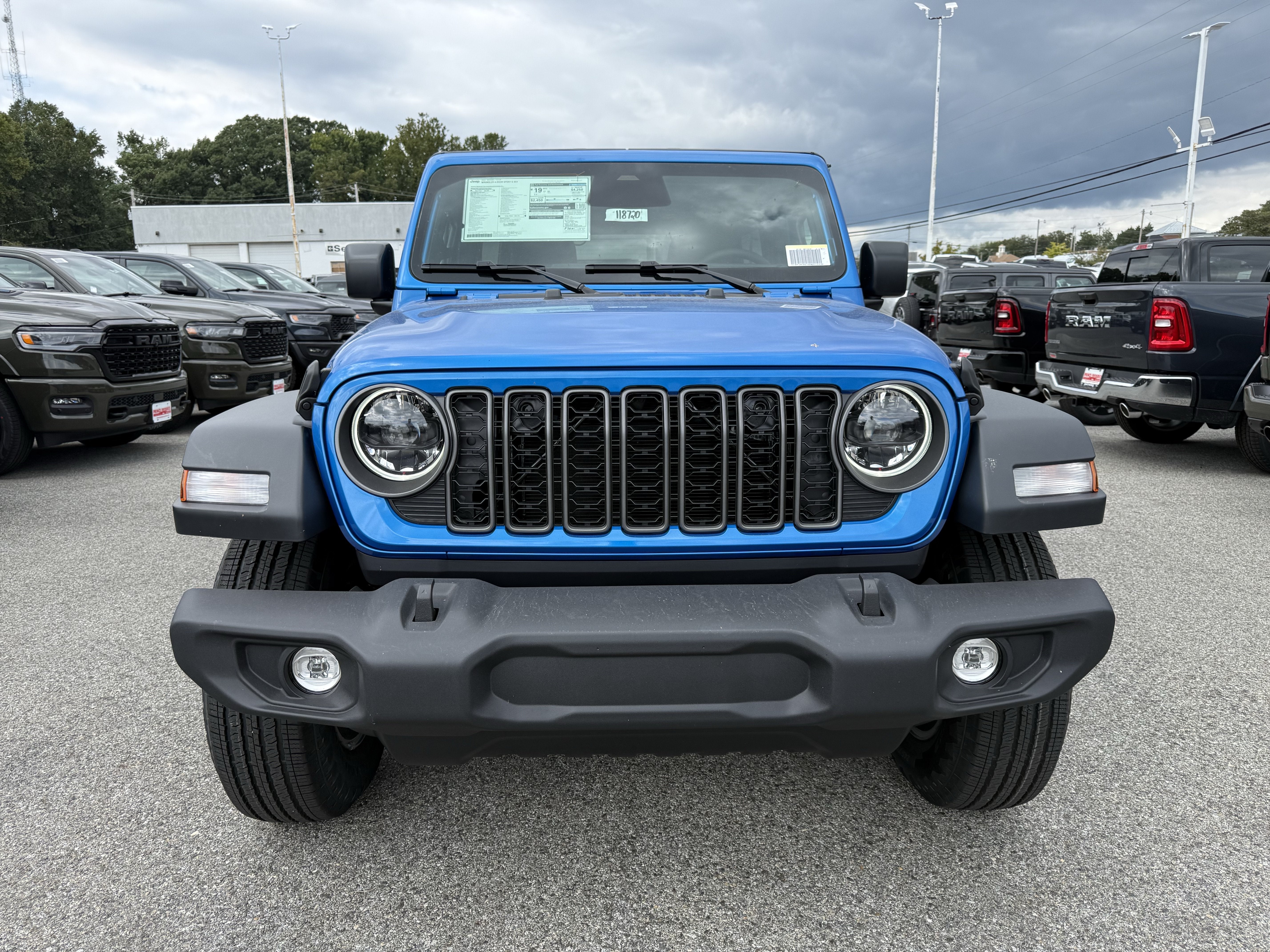 2027 Jeep Wrangler WRANGLER 4-DOOR SPORT S