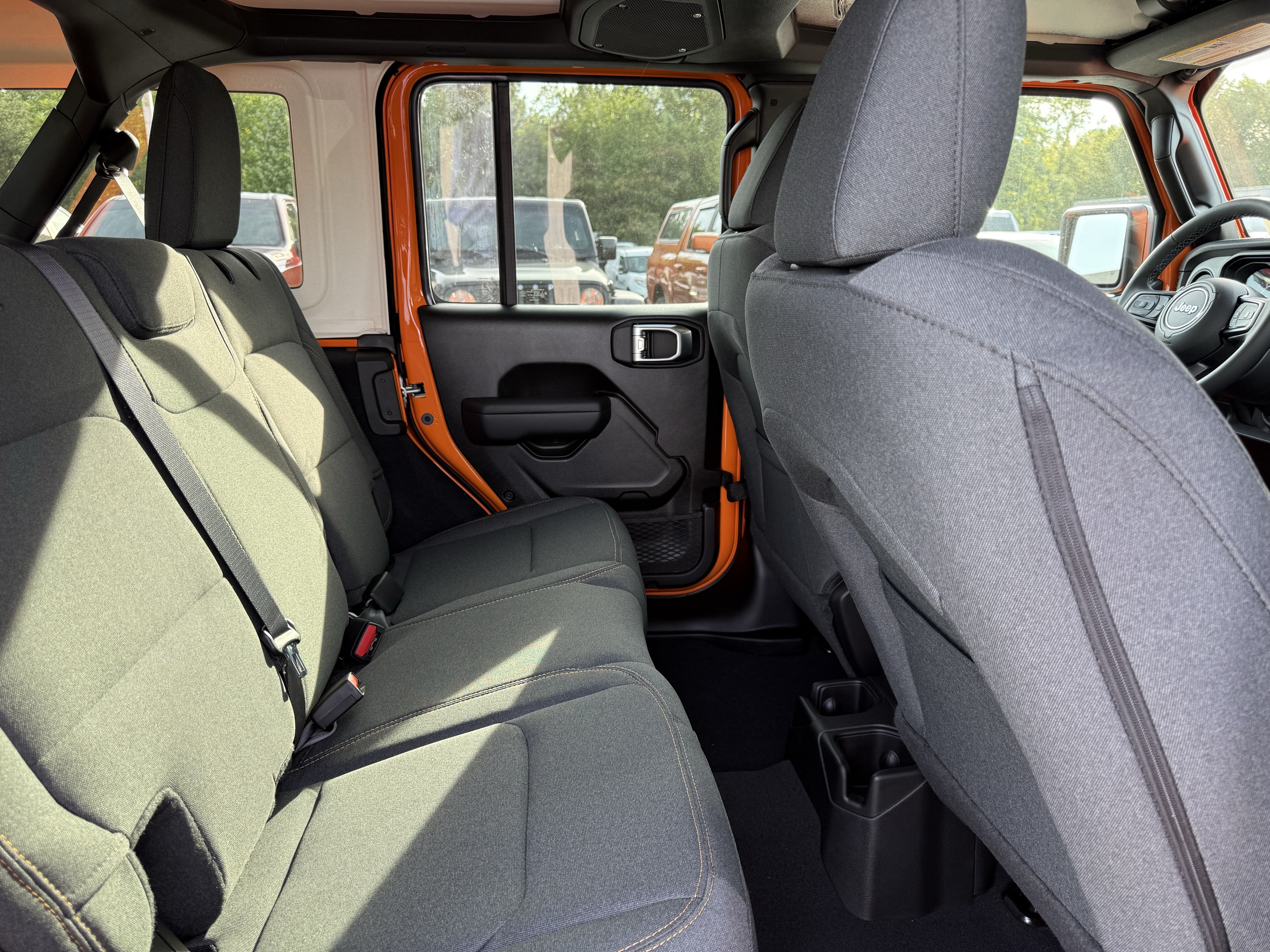 2027 Jeep Wrangler WRANGLER 4-DOOR SPORT S