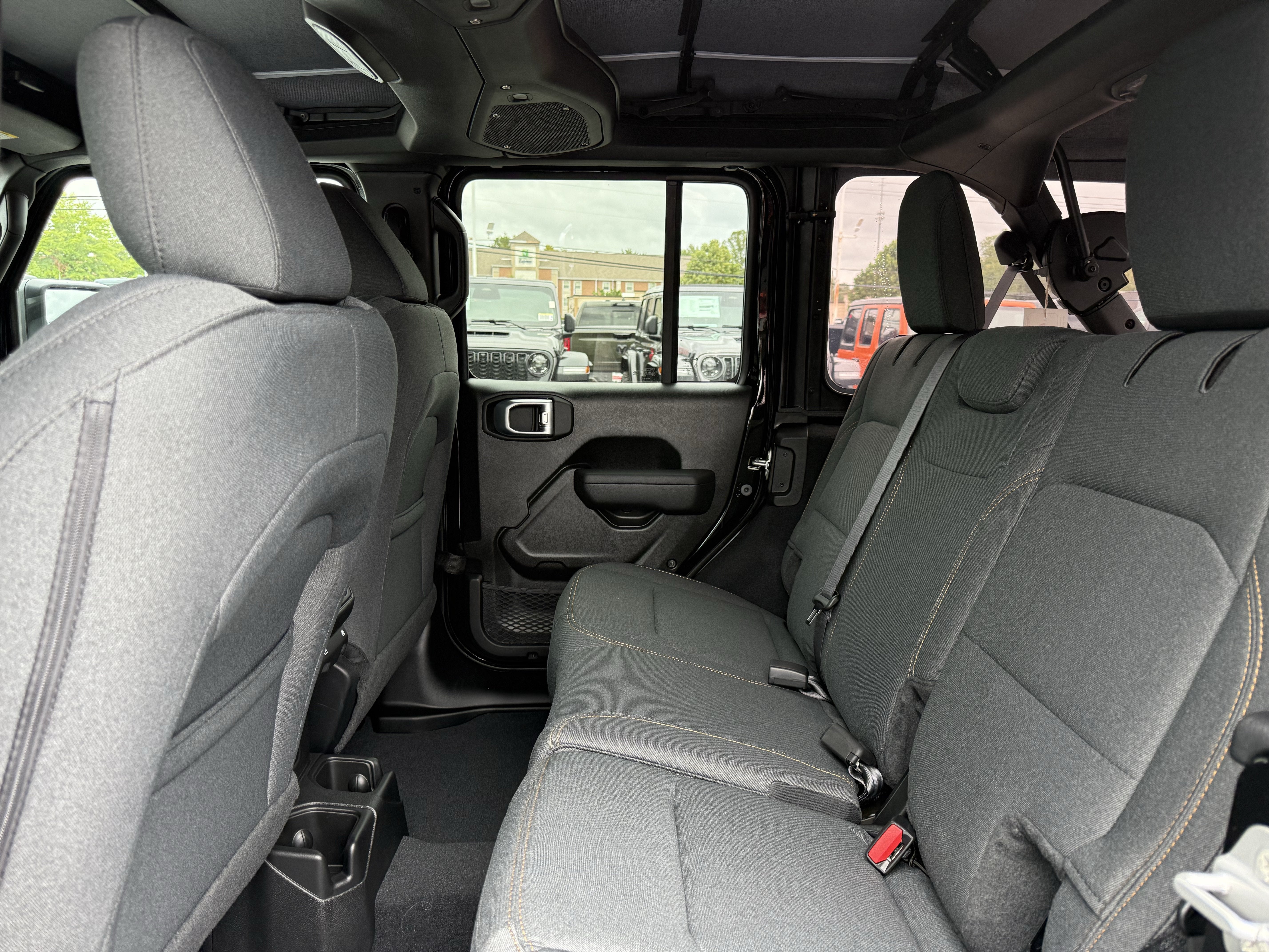 2027 Jeep Wrangler WRANGLER 4-DOOR SPORT S