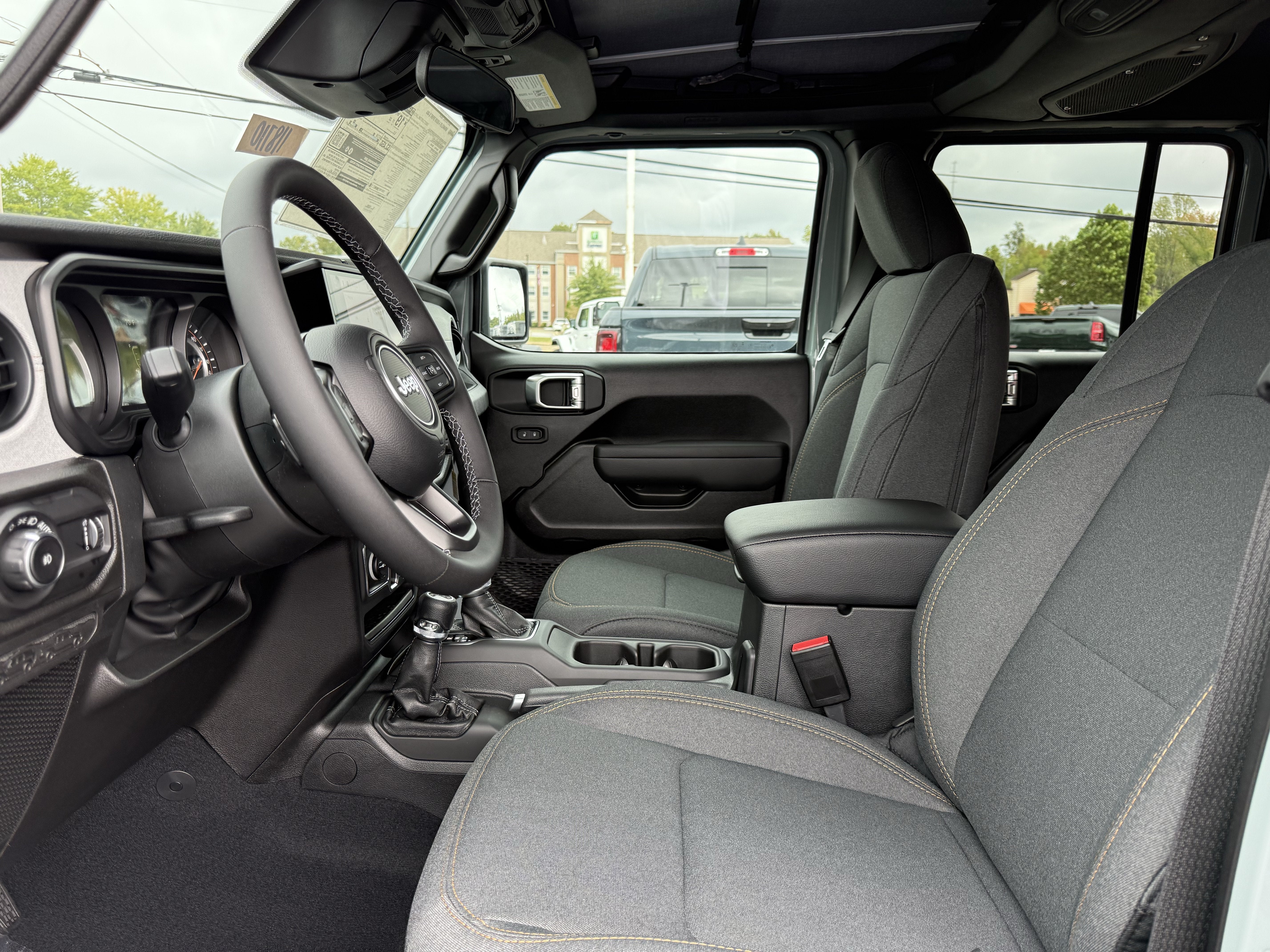 2027 Jeep Wrangler WRANGLER 4-DOOR SPORT S