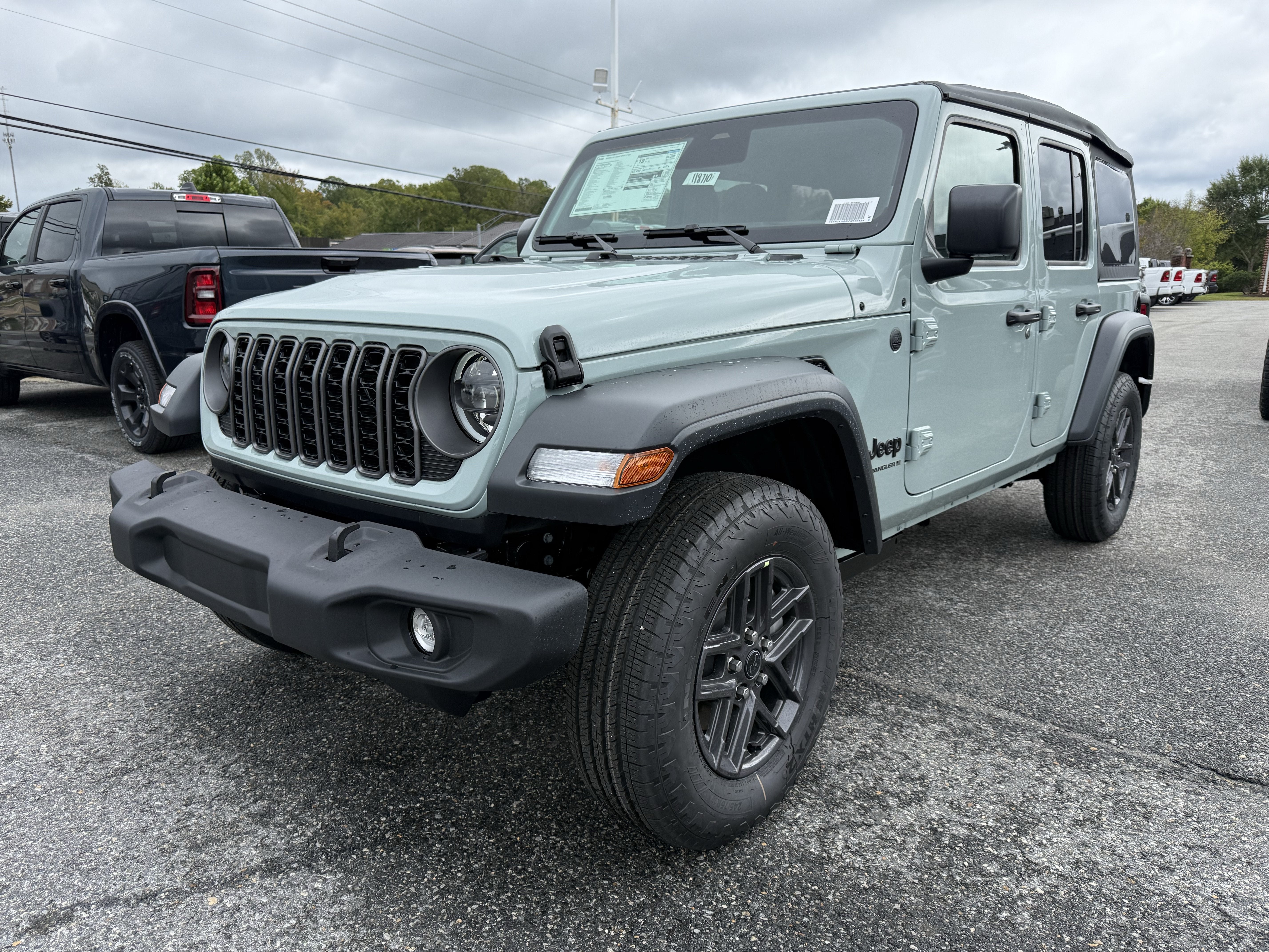 2027 Jeep Wrangler WRANGLER 4-DOOR SPORT S