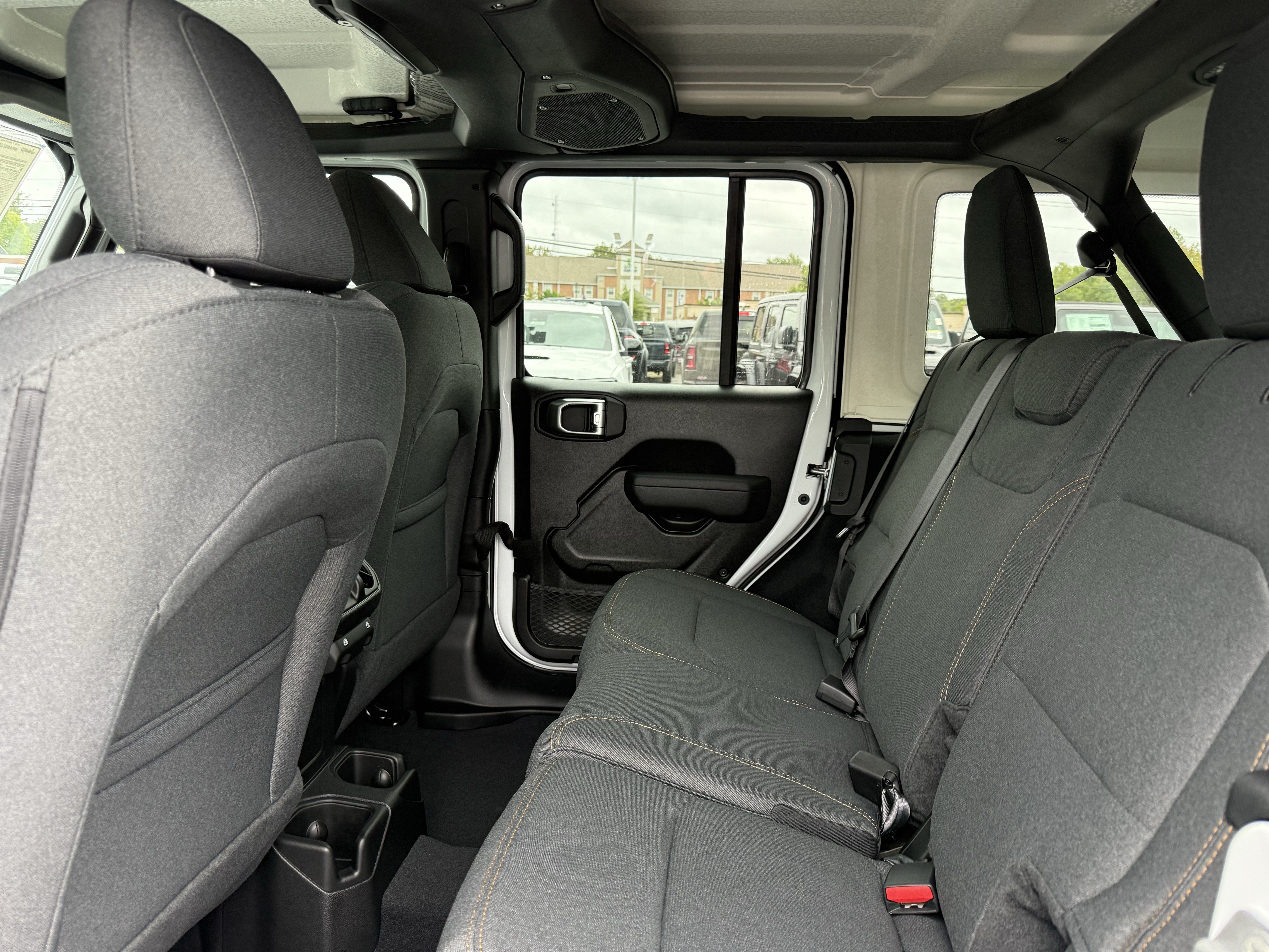 2027 Jeep Wrangler WRANGLER 4-DOOR SPORT S