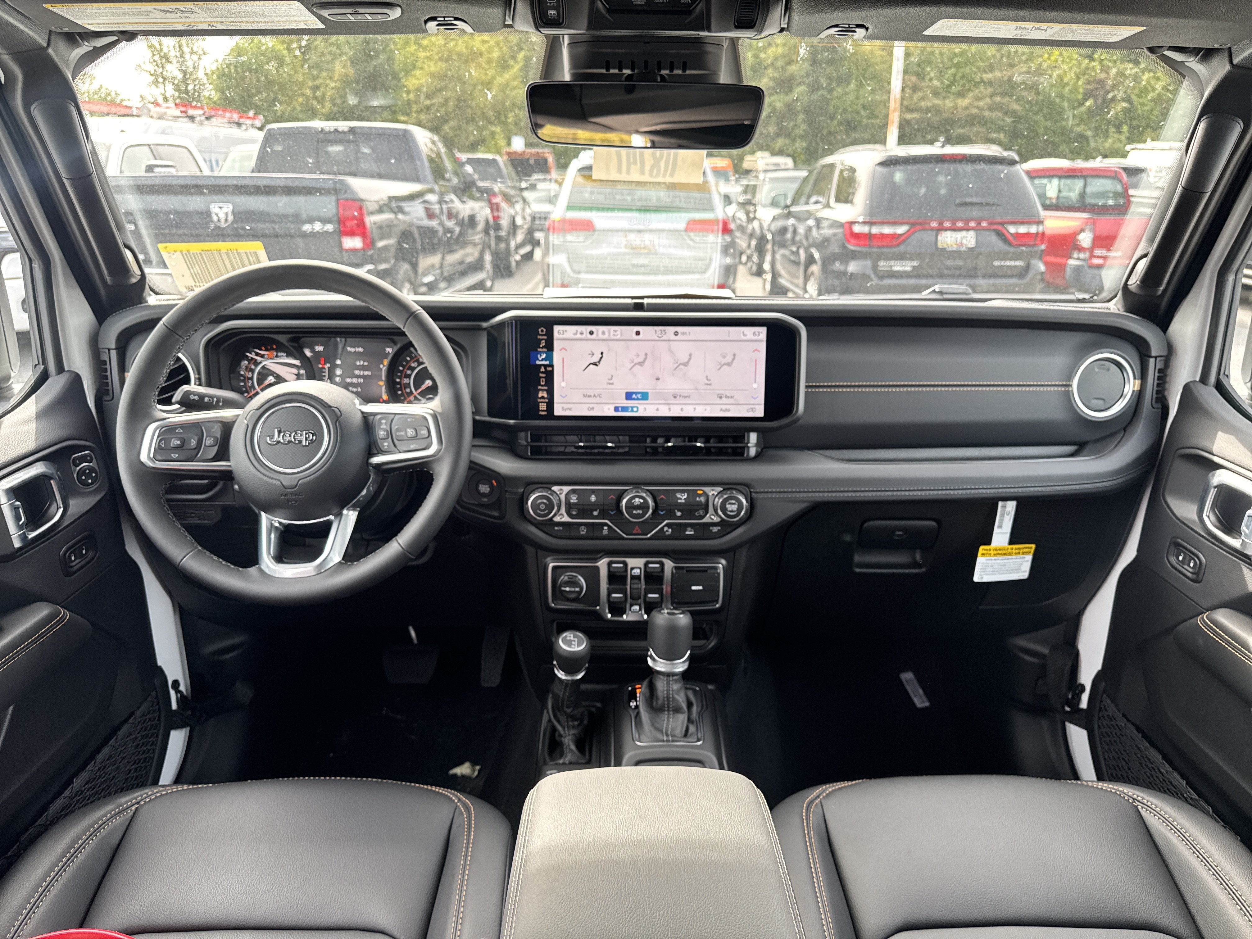 2027 Jeep Wrangler WRANGLER 4-DOOR SAHARA