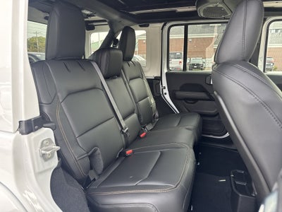2027 Jeep Wrangler WRANGLER 4-DOOR SAHARA