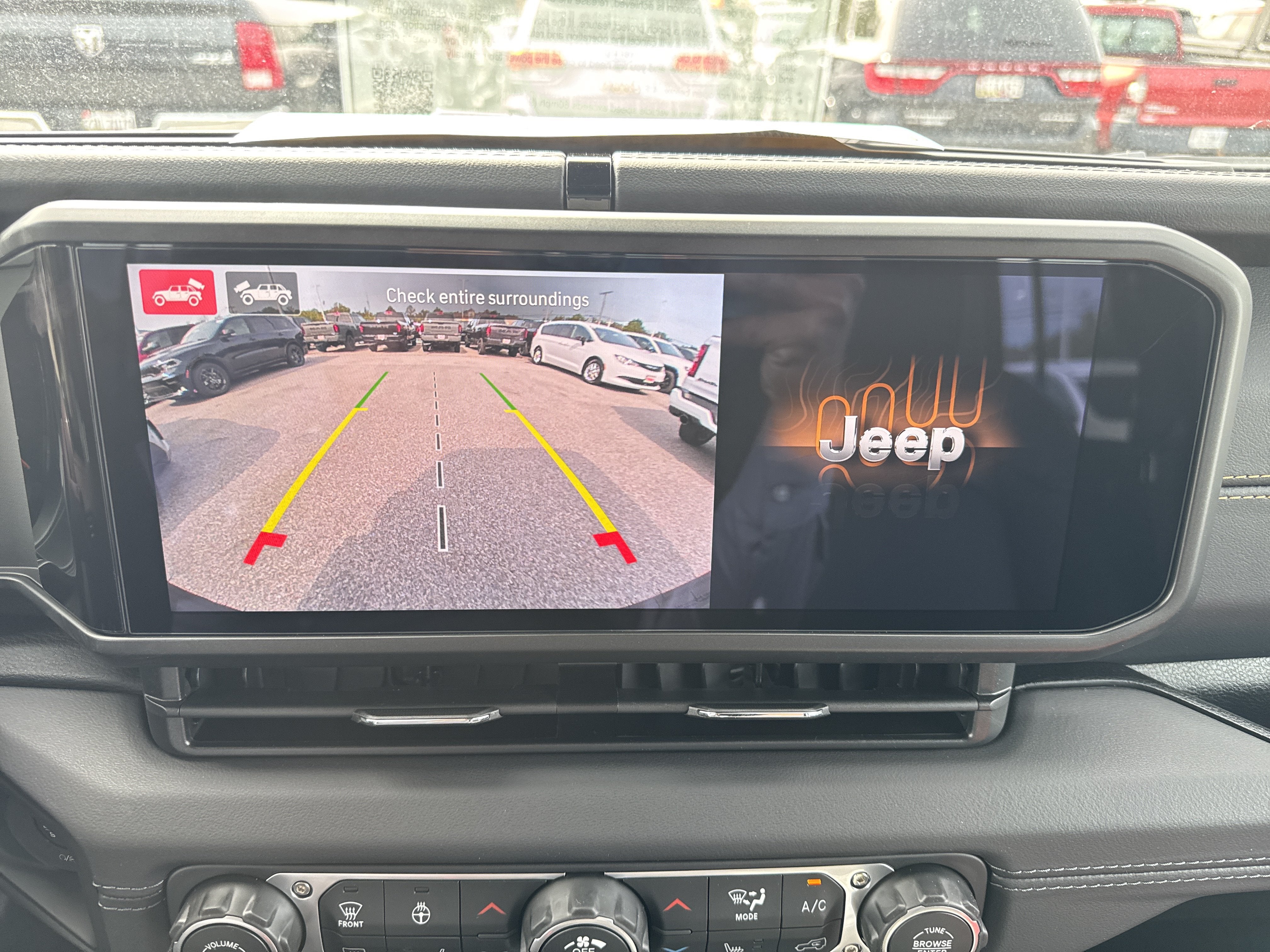 2027 Jeep Wrangler WRANGLER 4-DOOR SAHARA