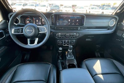 2025 Jeep Wrangler Sahara