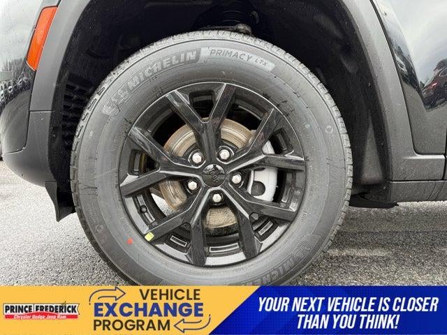 2026 Jeep Grand Cherokee GRAND CHEROKEE LAREDO ALTITUDE 4X4