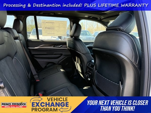 2026 Jeep Grand Cherokee GRAND CHEROKEE LAREDO ALTITUDE 4X4