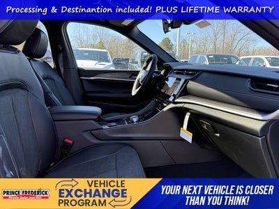 2026 Jeep Grand Cherokee GRAND CHEROKEE LAREDO ALTITUDE 4X4