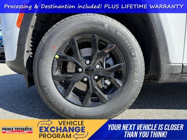 2026 Jeep Grand Cherokee GRAND CHEROKEE LAREDO ALTITUDE 4X4