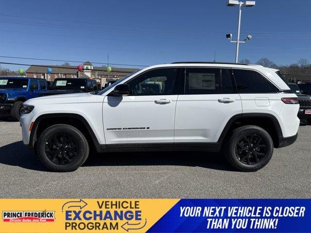 2026 Jeep Grand Cherokee GRAND CHEROKEE LAREDO ALTITUDE 4X4