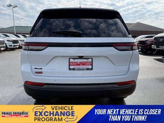 2026 Jeep Grand Cherokee GRAND CHEROKEE LAREDO ALTITUDE 4X4