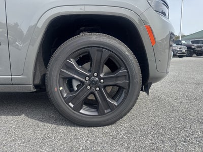 2027 Jeep Grand Cherokee GRAND CHEROKEE LIMITED RESERVE 4X4