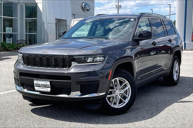2022 Jeep Grand Cherokee L Laredo 4x2