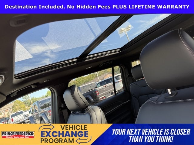 2025 Jeep Grand Cherokee GRAND CHEROKEE L LIMITED 4X4