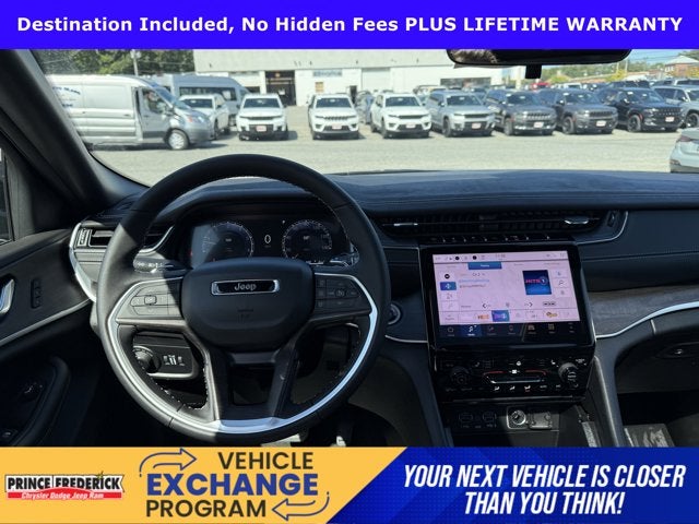 2025 Jeep Grand Cherokee GRAND CHEROKEE L LIMITED 4X4