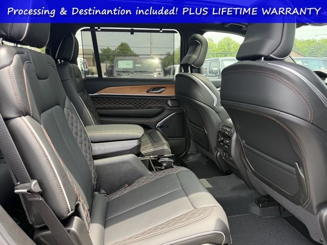 2026 Jeep Grand Cherokee GRAND CHEROKEE L SUMMIT 4X4