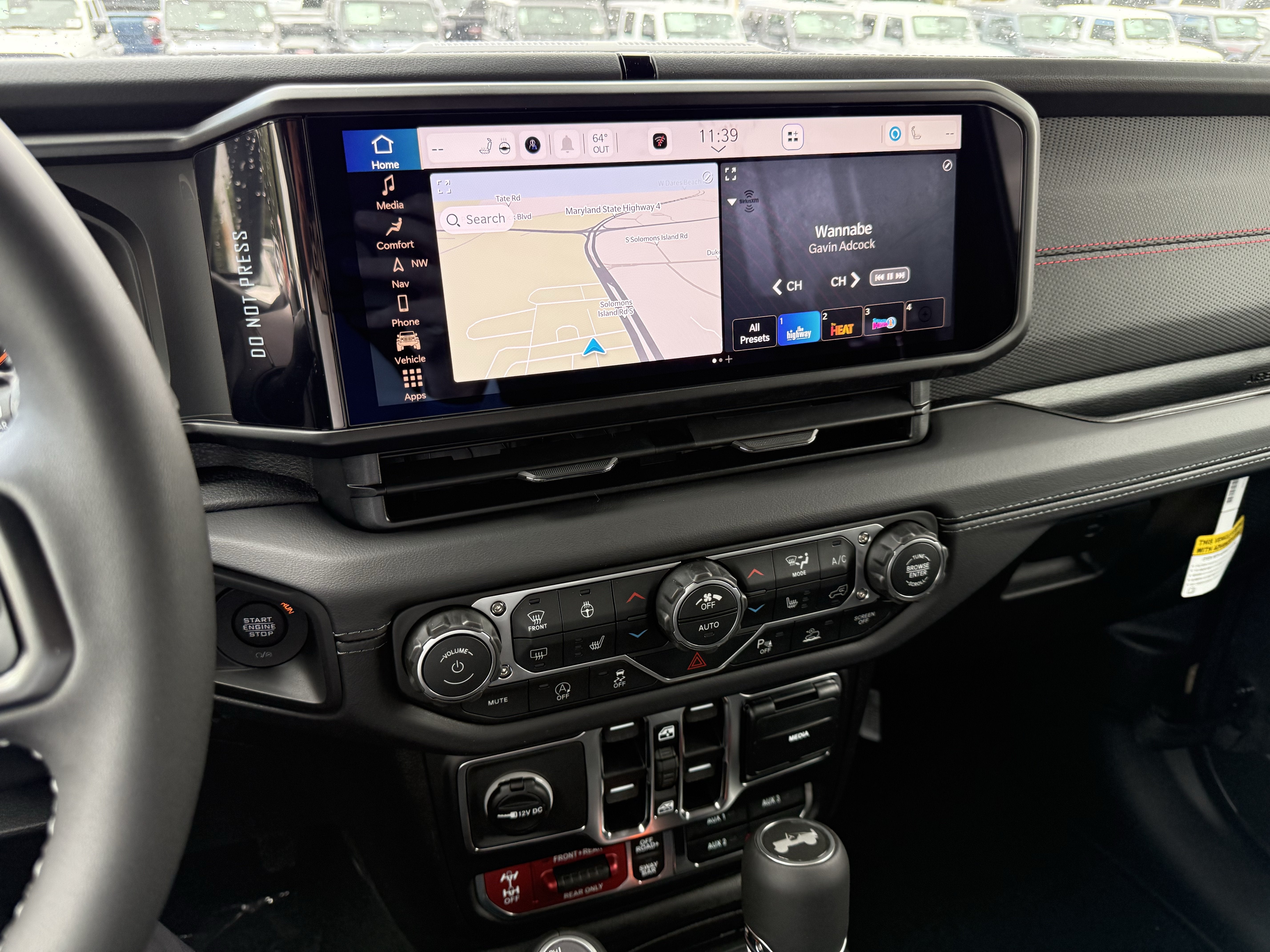 2027 Jeep Wrangler WRANGLER 4-DOOR RUBICON X