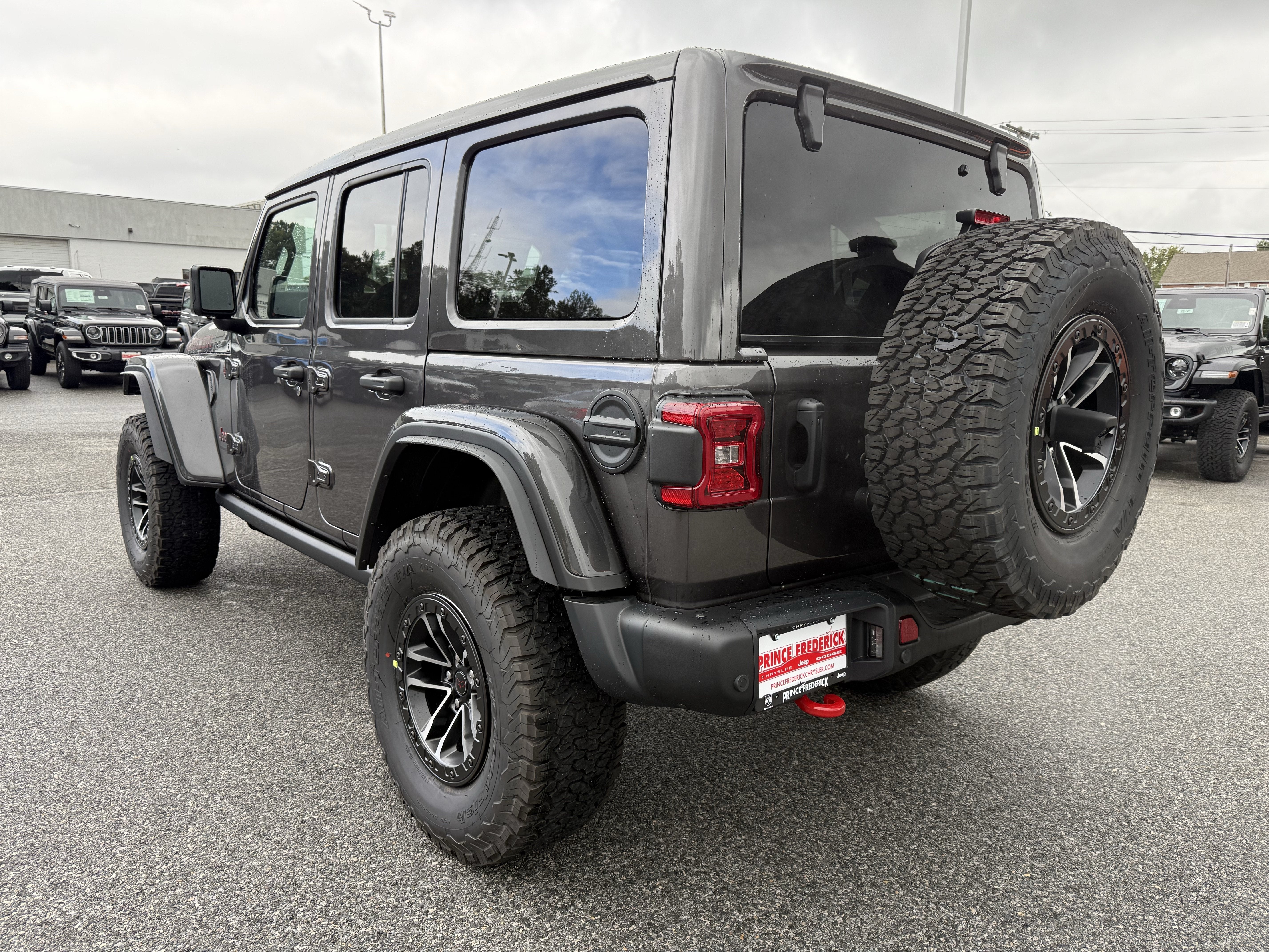 2027 Jeep Wrangler WRANGLER 4-DOOR RUBICON X