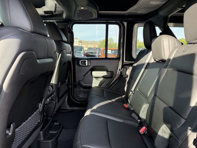 2027 Jeep Wrangler WRANGLER 4-DOOR MOAB