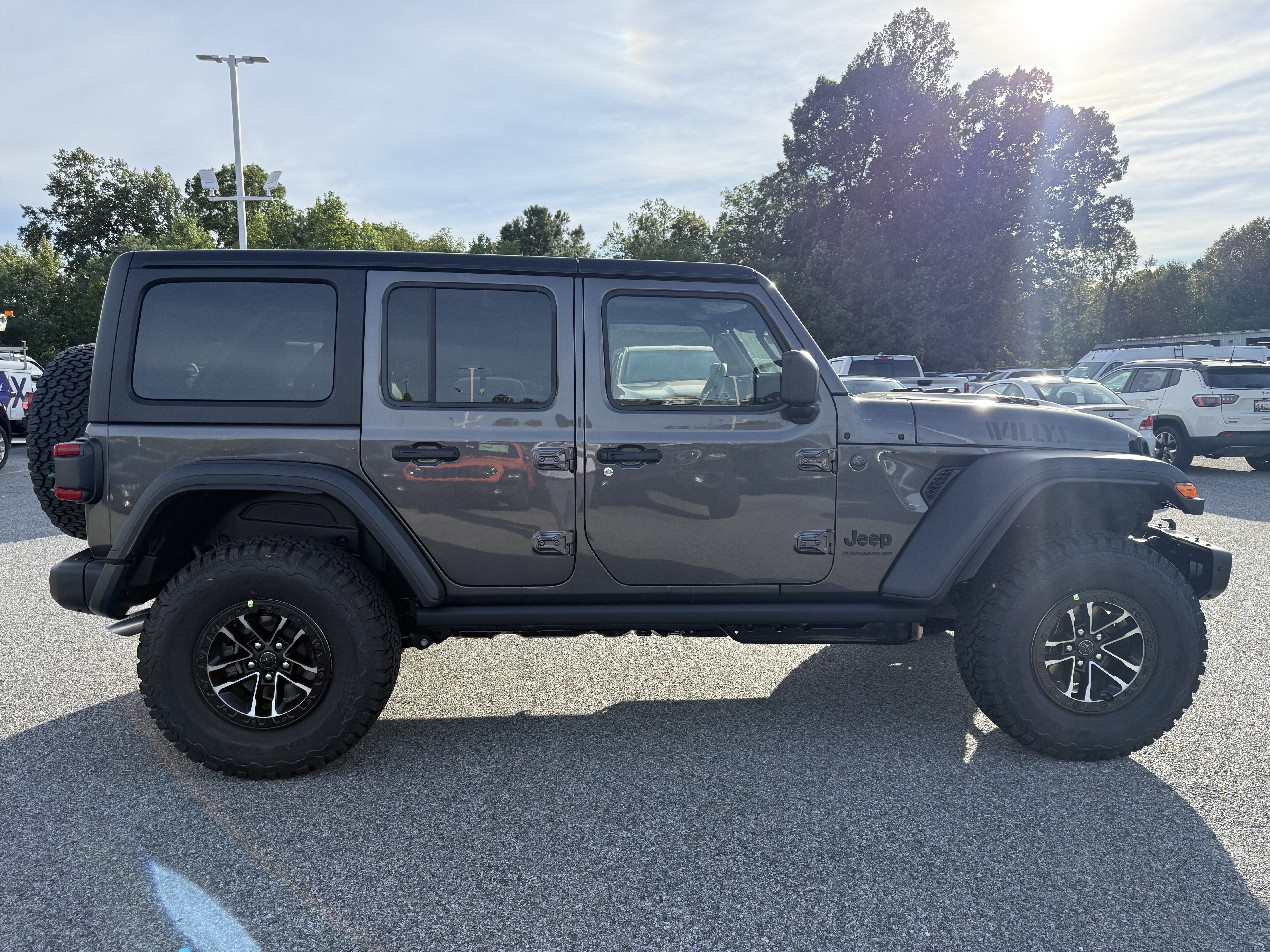 2027 Jeep Wrangler WRANGLER 4-DOOR MOAB