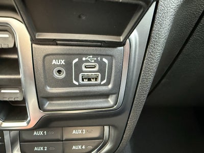 2027 Jeep Wrangler WRANGLER 4-DOOR MOAB