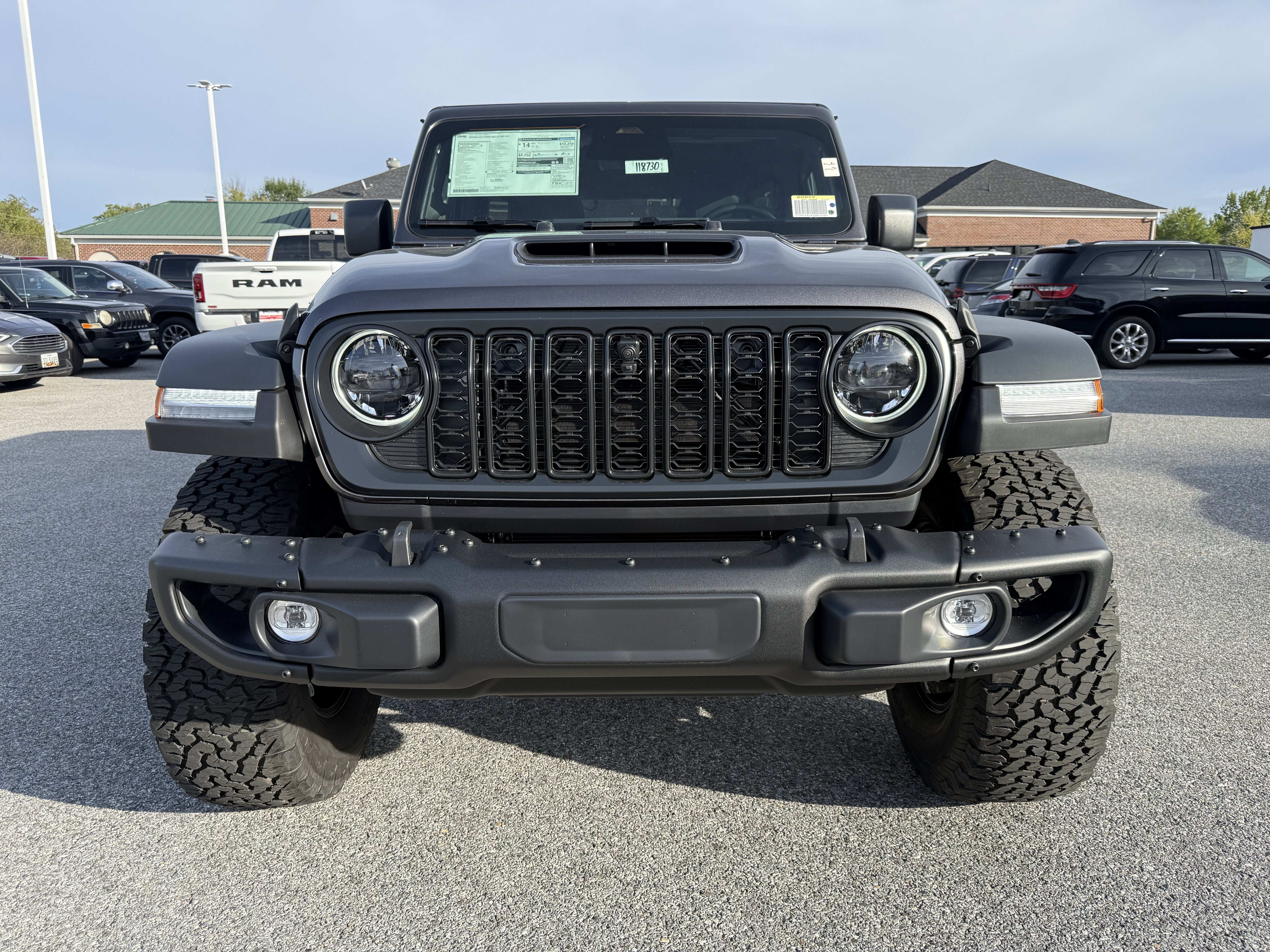 2027 Jeep Wrangler WRANGLER 4-DOOR MOAB