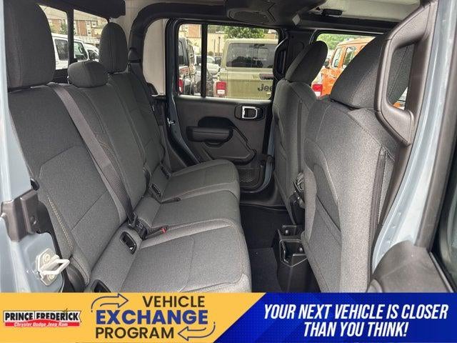 2025 Jeep Gladiator GLADIATOR SPORT S 4X4