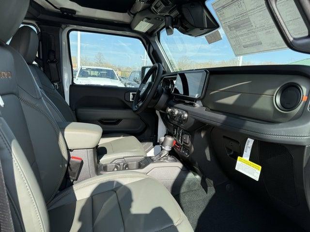 2026 Jeep Gladiator GLADIATOR MOJAVE X 4X4