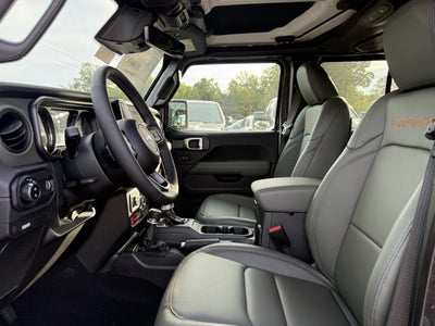 2027 Jeep Gladiator GLADIATOR MOJAVE X 4X4