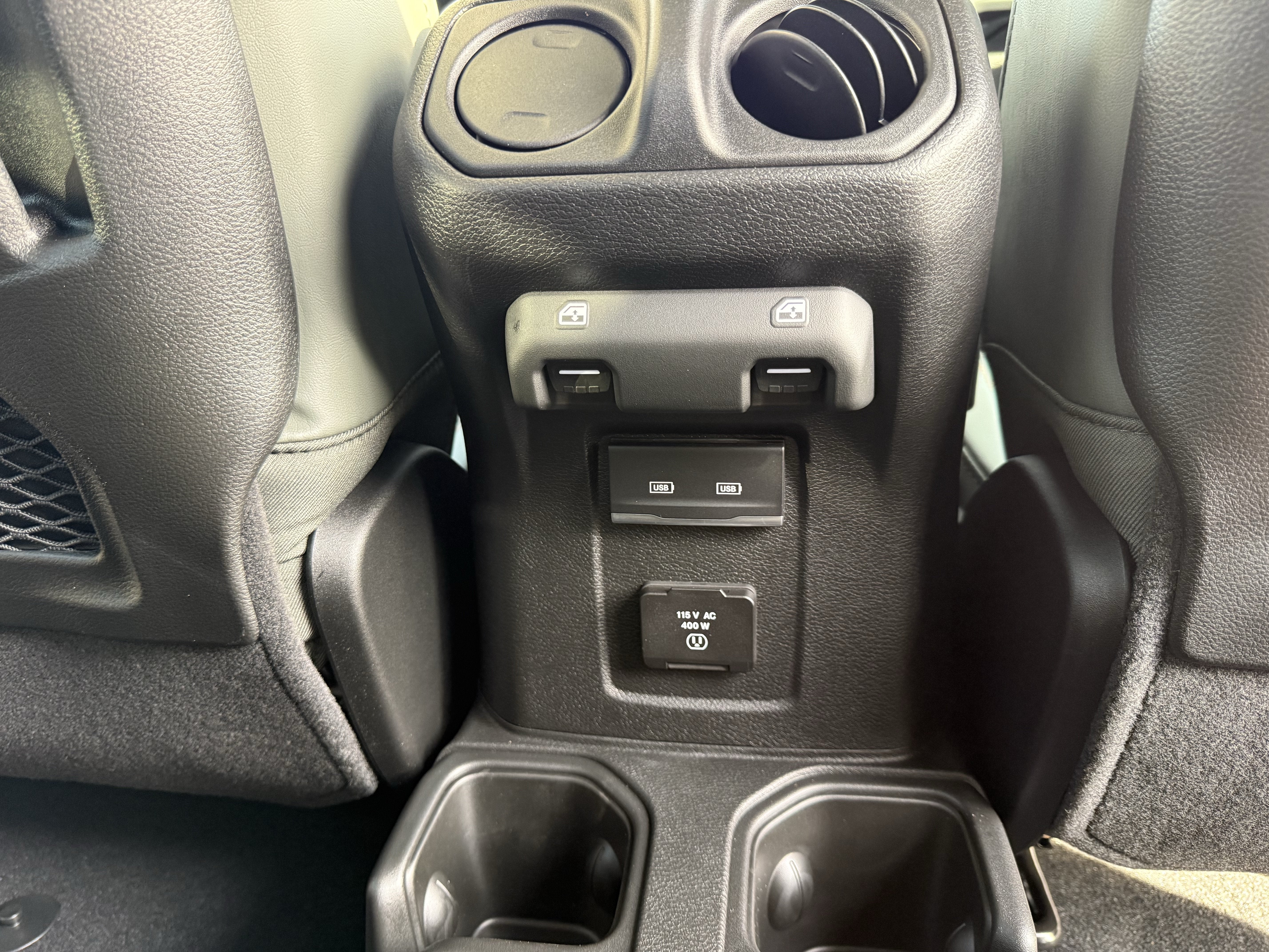 2027 Jeep Gladiator GLADIATOR MOJAVE X 4X4