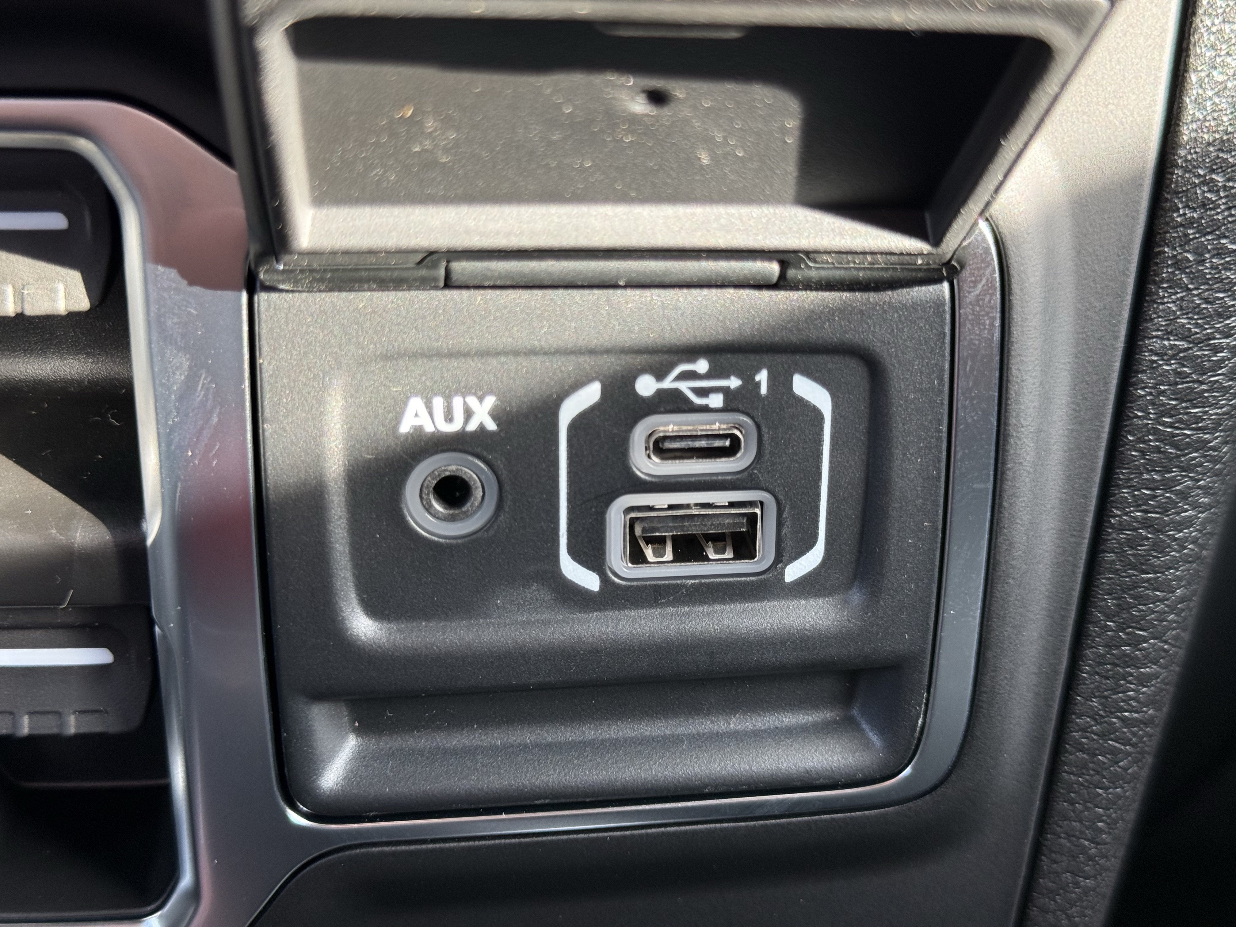2027 Jeep Gladiator GLADIATOR MOJAVE X 4X4