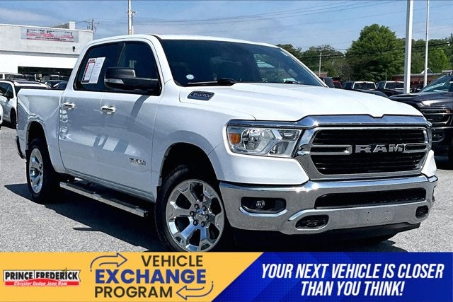 2019 RAM 1500 Big Horn/Lone Star 4x4 Crew Cab 5'7's photo