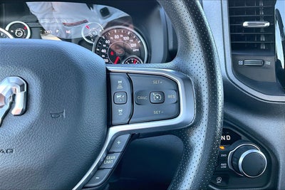 2025 RAM 1500 Tradesman Crew Cab 4x4 5'7' Box