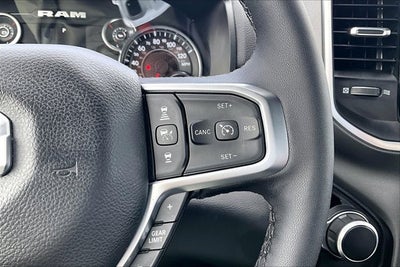 2025 RAM 1500 Big Horn Crew Cab 4x4 6'4' Box