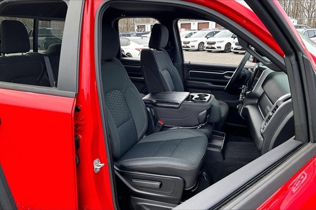 2025 RAM 1500 Big Horn Crew Cab 4x4 6'4' Box