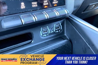 2021 RAM 1500 Big Horn Crew Cab 4x4 5'7' Box