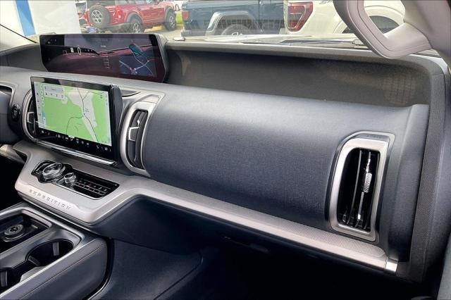 2025 Ford Expedition Active MAX