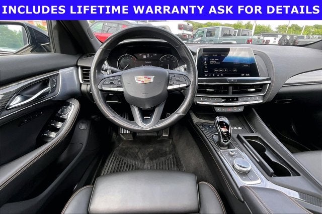 2023 Cadillac CT5 Sport