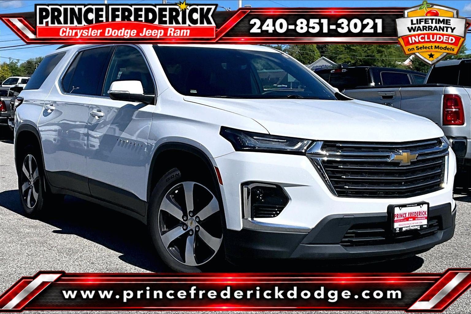 2023 Chevrolet Traverse AWD LT Leather