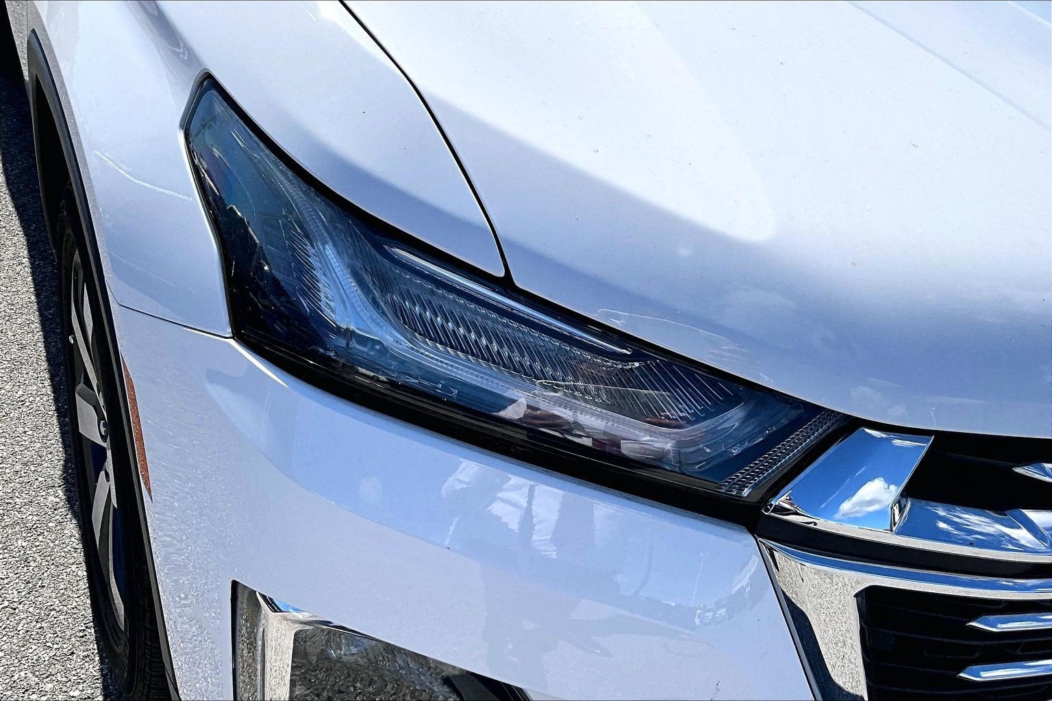2023 Chevrolet Traverse AWD LT Leather