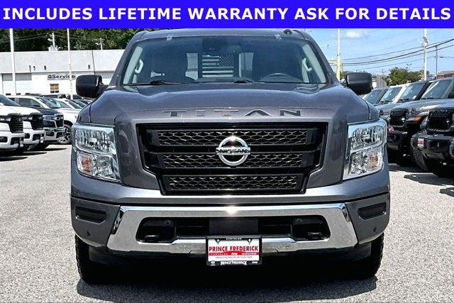 2021 Nissan Titan SV
