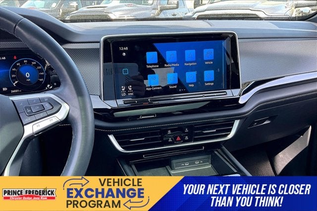 2024 Volkswagen Atlas Cross Sport 2.0T SEL R-Line