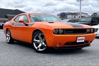 2014 Dodge Challenger SXT Plus