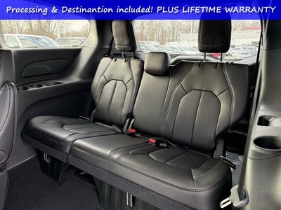 2026 Chrysler Pacifica PACIFICA SELECT
